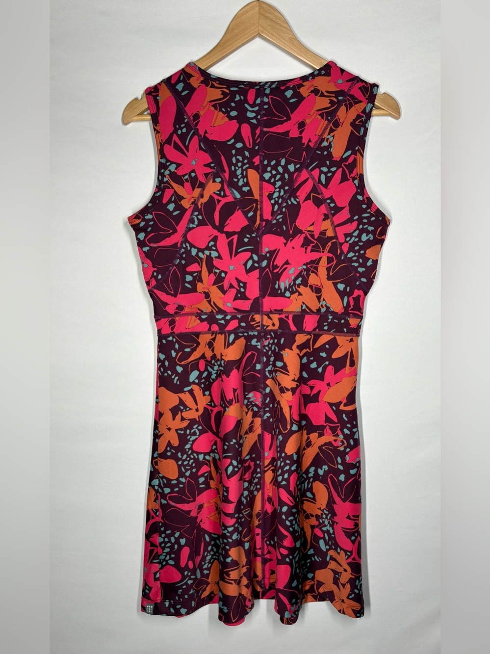 Like New Title Nine Tank Dream Dress in Burgundy, Pink, & Orange Floral. Small - Picture 9 of 13